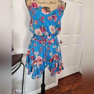 mi Ami Women's Small Blue Floral Spaghetti‎ Strap Romper Summer Fit Flare